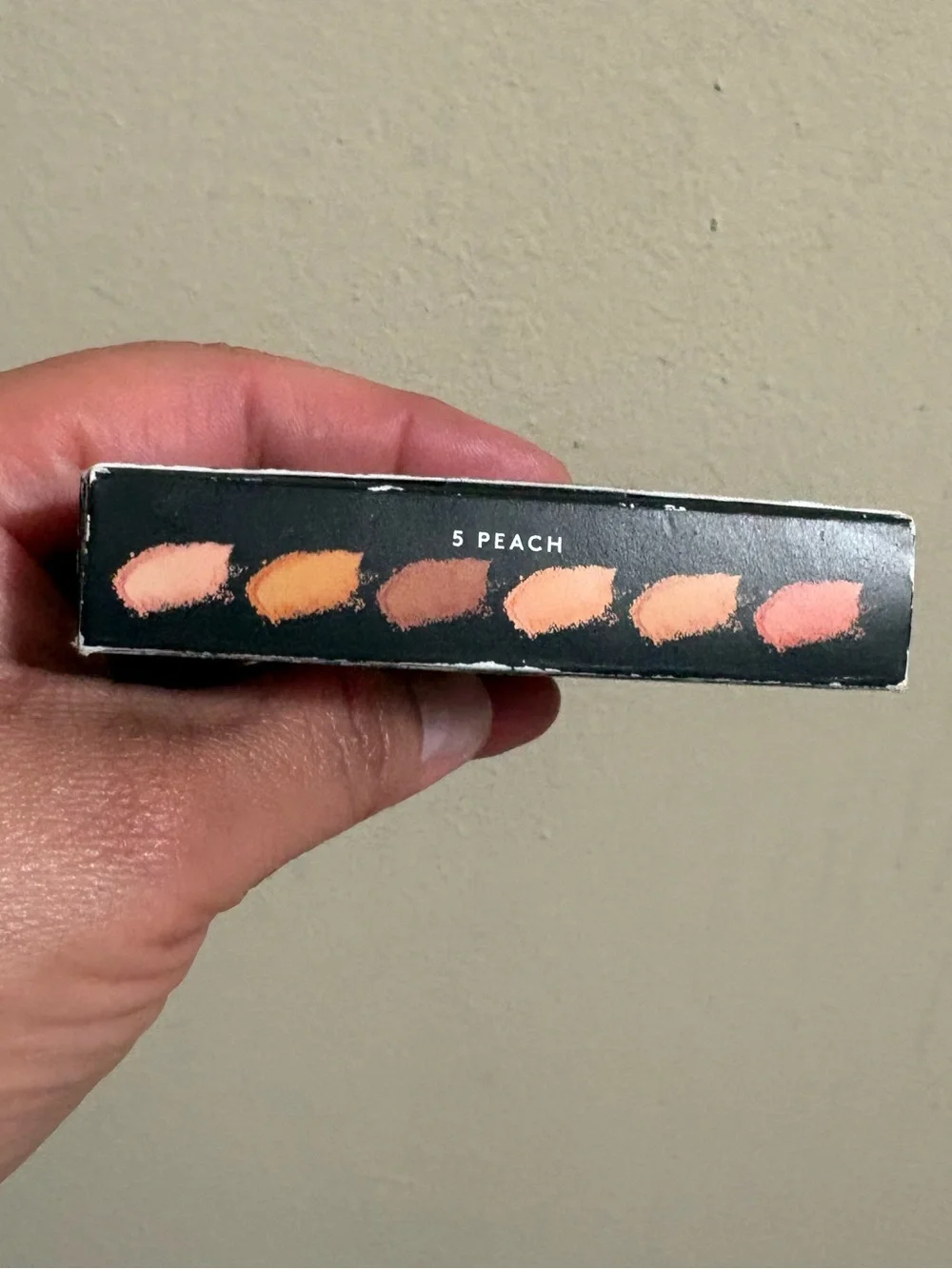 Fenty Beauty Snap Shadows Eyeshadow Palette   5 PEACH 🍑 Brand New Never Used.